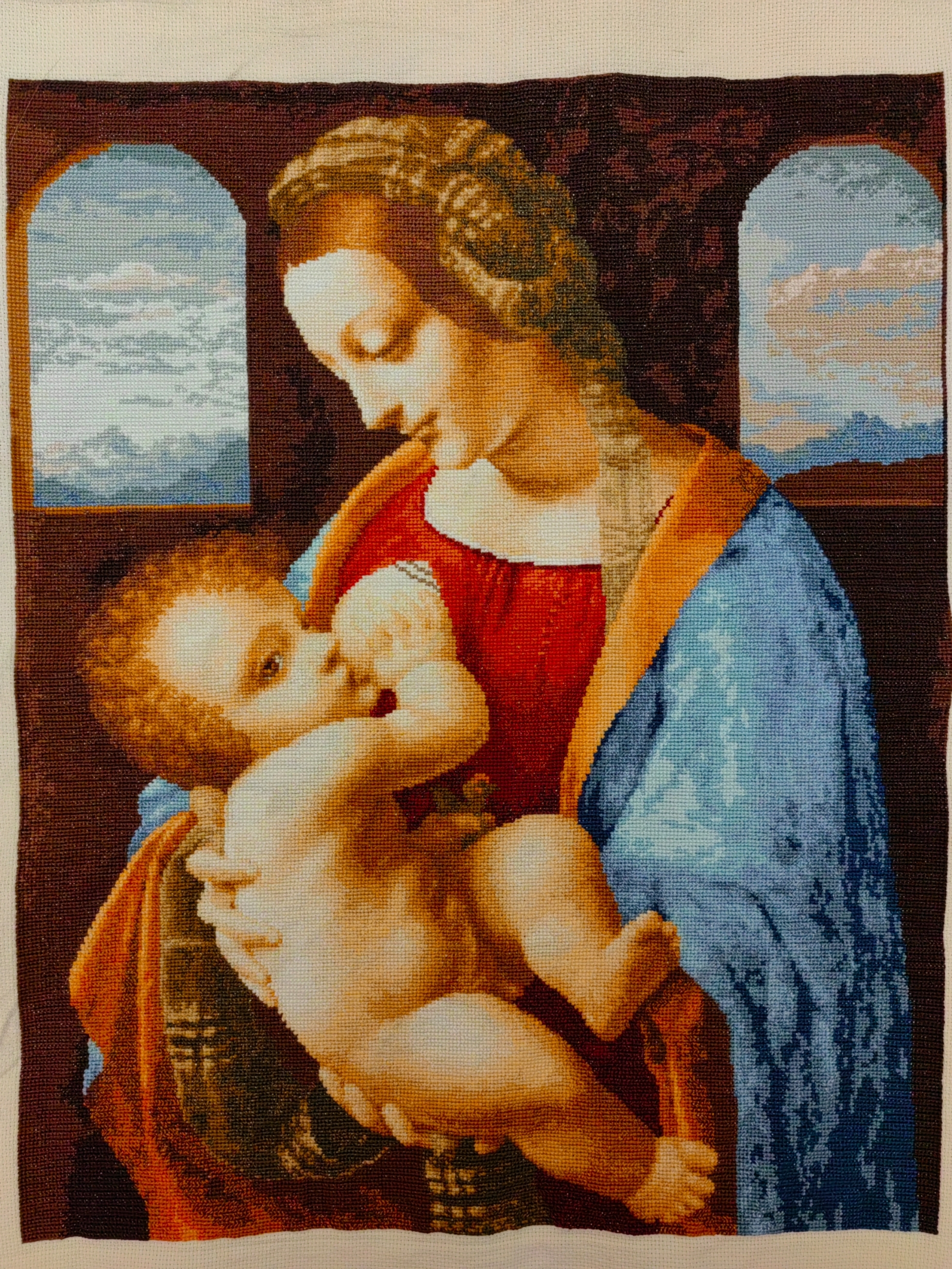 Автор картины мадонна с младенцем. Мадонна Литта. Мадонна Литта Леонардо. Литта Мадонна с младенцем Леонардо да Винчи. Картина Мадонна Литта Леонардо да Винчи.